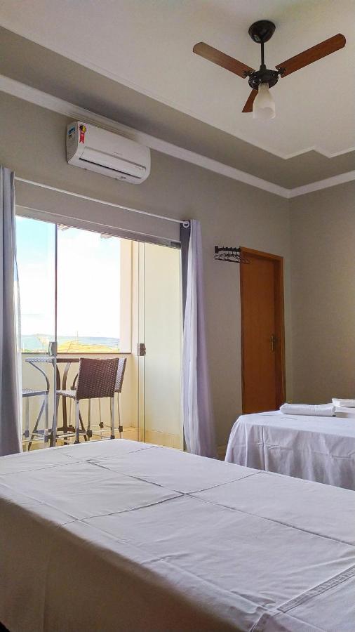 Pouso Oliveira Suites São João Batista do Glória Kültér fotó